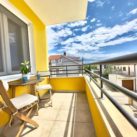 Апартаменти Vivalio Coast Ii Каштела